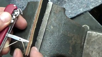 Coudre avec un couteau suisse