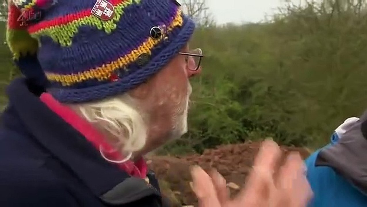 Time Team - The House Of The White Queen (Documentary)