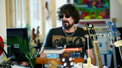 Find Your Voice Movie - Adam Saunders, Keisha Castle-Hughes