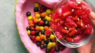 25 Candy Hacks with a rosy Mood - 5 Minute Crafts.