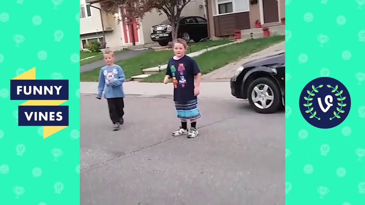 ULTIMATE Funny Fails 2017 - Best Fails Compilation _ Funny Vine