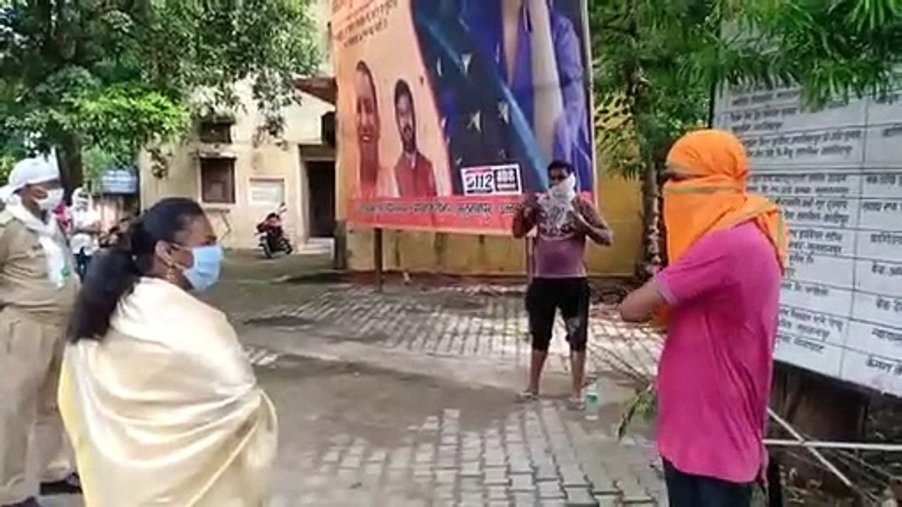 यूपी: देखिए कोरोना पॉजिटिव बॉलीवुड अभिनेता का हंगामा