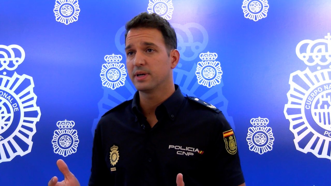 La Policía detiene a 6 personas por manipular cajeros automáticos