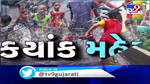 Truck gets stuck in pothole on Somnath-Bhavnagar highway, leads to 8 km long traffic jam