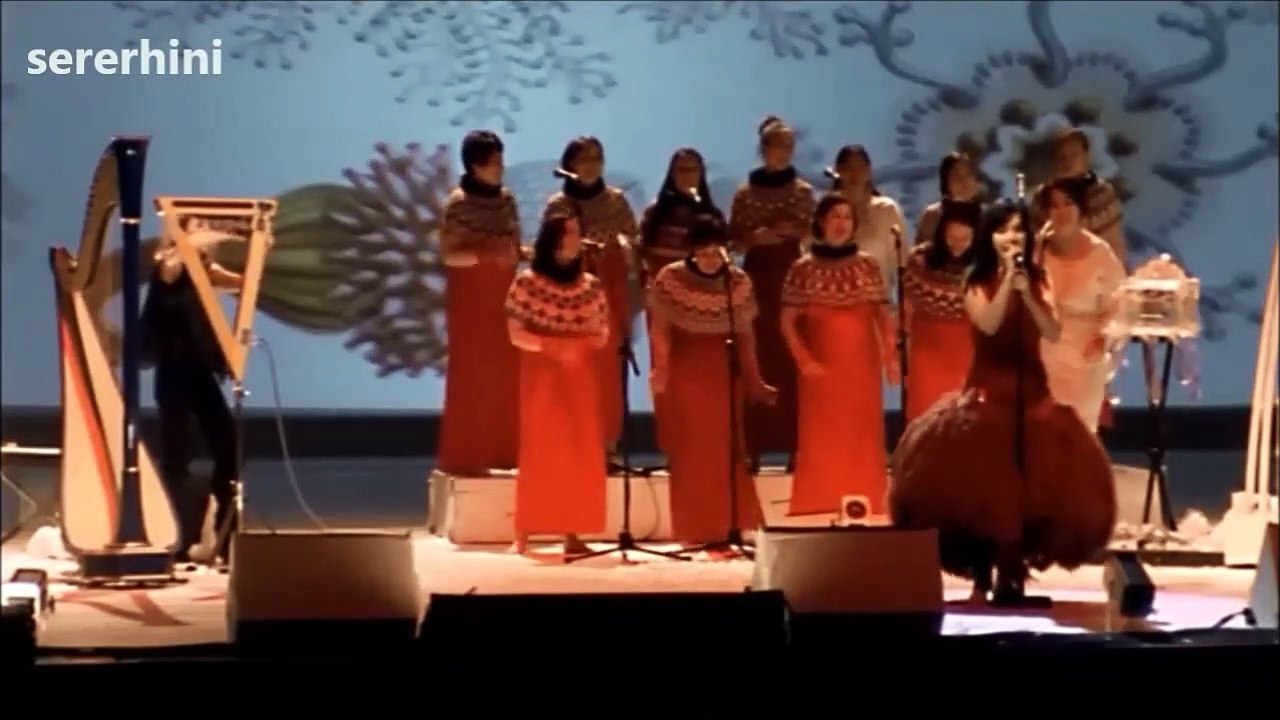 Björk — “Isobel” – Performed and Written by Björk, Hooper, de Vries, Sjón | (from Björk ‎– Vespertine Live at Royal Opera House — 065078–9)