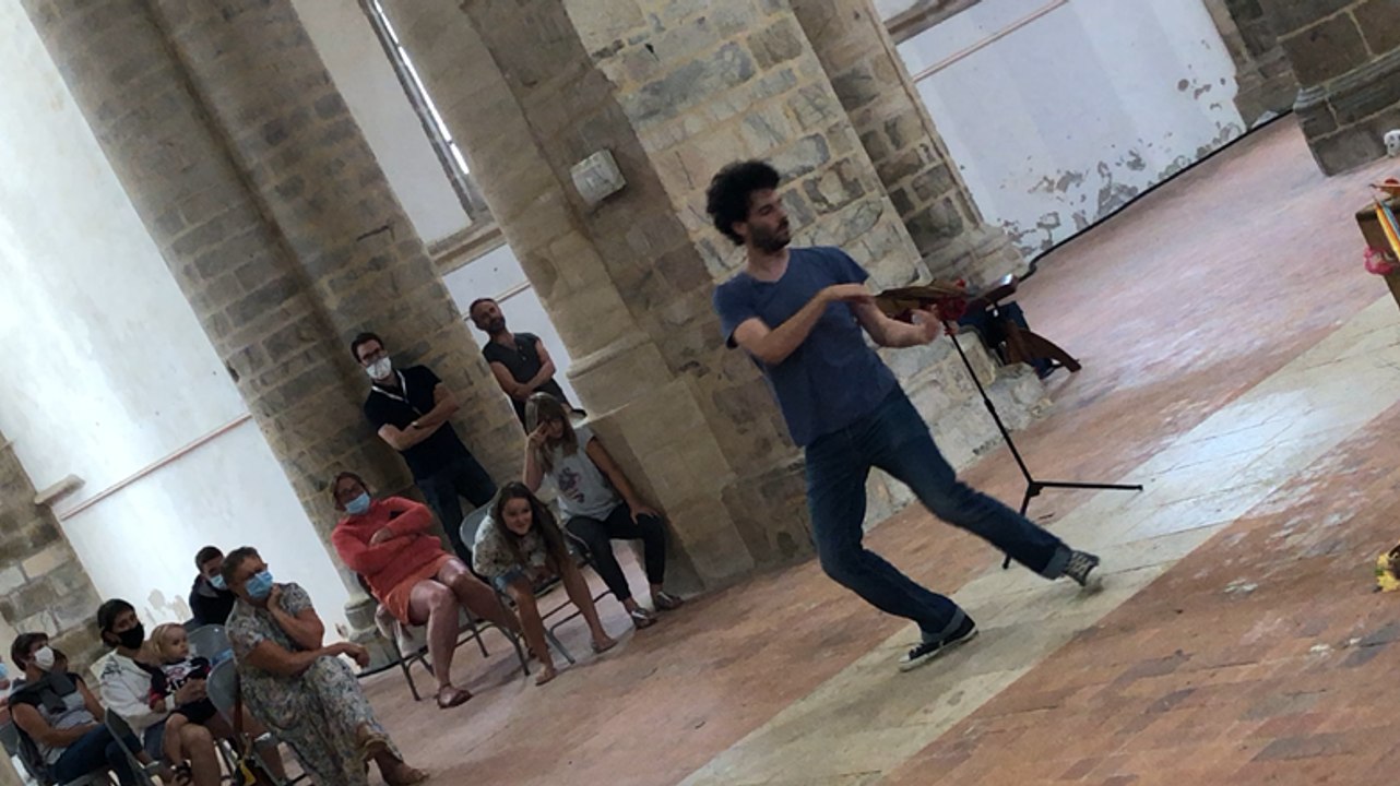 La troupe des rêveurs New World au Jardin en Scène de Coutances