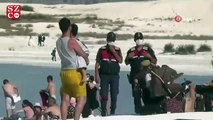 Salda Gölü'nde vatandaşların oluşturduğu çamur havuzları yasaklandı