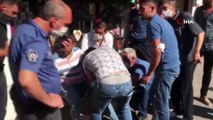 Kocaeli'de bir kişi kavgayı ayırmak isterken bıçaklandı
