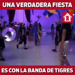 Eso  es una fiesta digna de un aficionado de hueso colorado