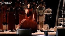 Björk — “Jóga” – Performed and Written by Björk | (from Björk ‎– Vespertine Live at Royal Opera House — 065078–9)