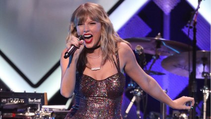 Taylor Swift To Fans: Vote Early Because Trump Opposes