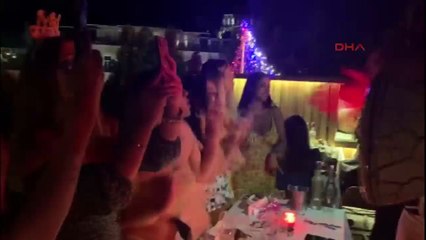 Bebek'te virüsü unuttular eğlenceye koyuldular