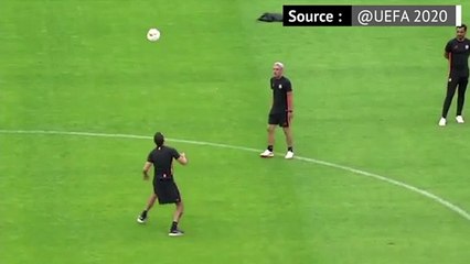 Demi-finale - Luis Castro s'amuse à l'entraînement