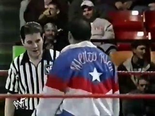 Miguel Perez vs. El Merenguero CLÁSICOS DE LA WWC