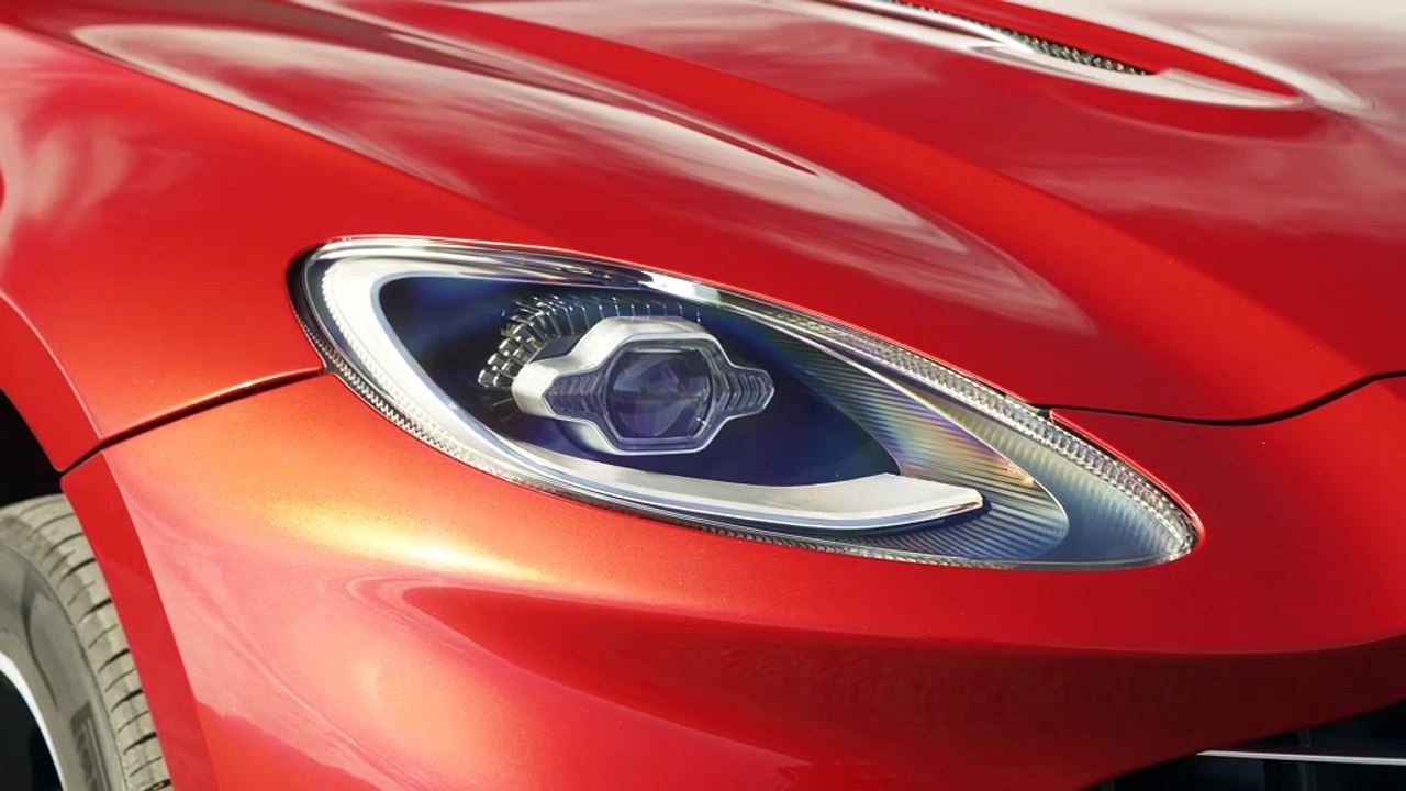 Le SUV Aston Martin DBX offre les performances dynamiques d'une voiture de sport