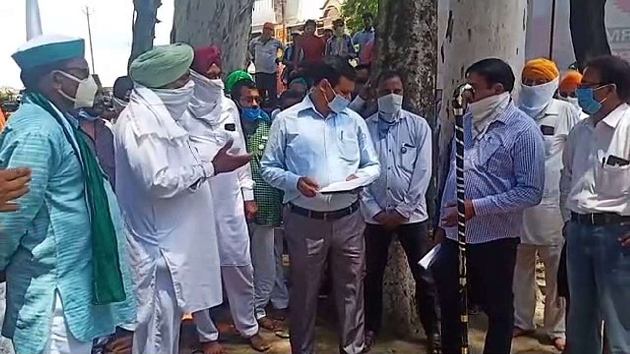 शाहजहांपुर: जिलाधिकारी ने कहा कि कोरोना से निपटने के लिए हर संभव प्रयास किए जा रहे हैं