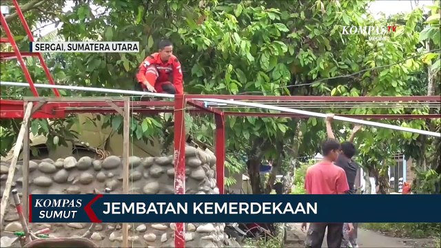 Relawan Veritcal Rescue Indonesia Bangun Jembatan Perintis