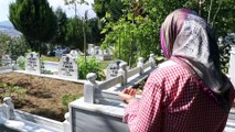 Marmara Depremi'nde hayatını kaybedenler kabirleri başında anıldı - YALOVA