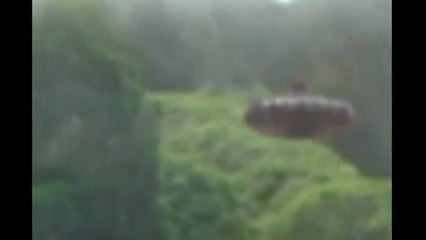 Stunning UFO Footage 100% Proof
