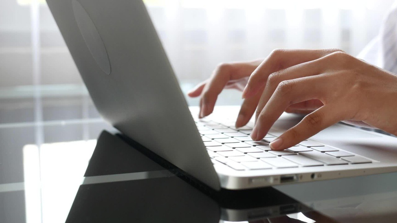 Schools May Need Laptops For Fall
