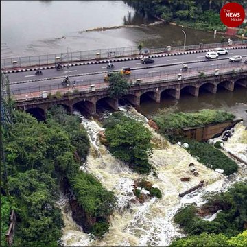 Heavy rains in Andhra Pradesh and Telangana result in rise in water levels