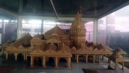 चमत्कारी दुधाखेड़ी माताजी मंदिर में दर्शन के लिए पहुंचते हैं भक्त