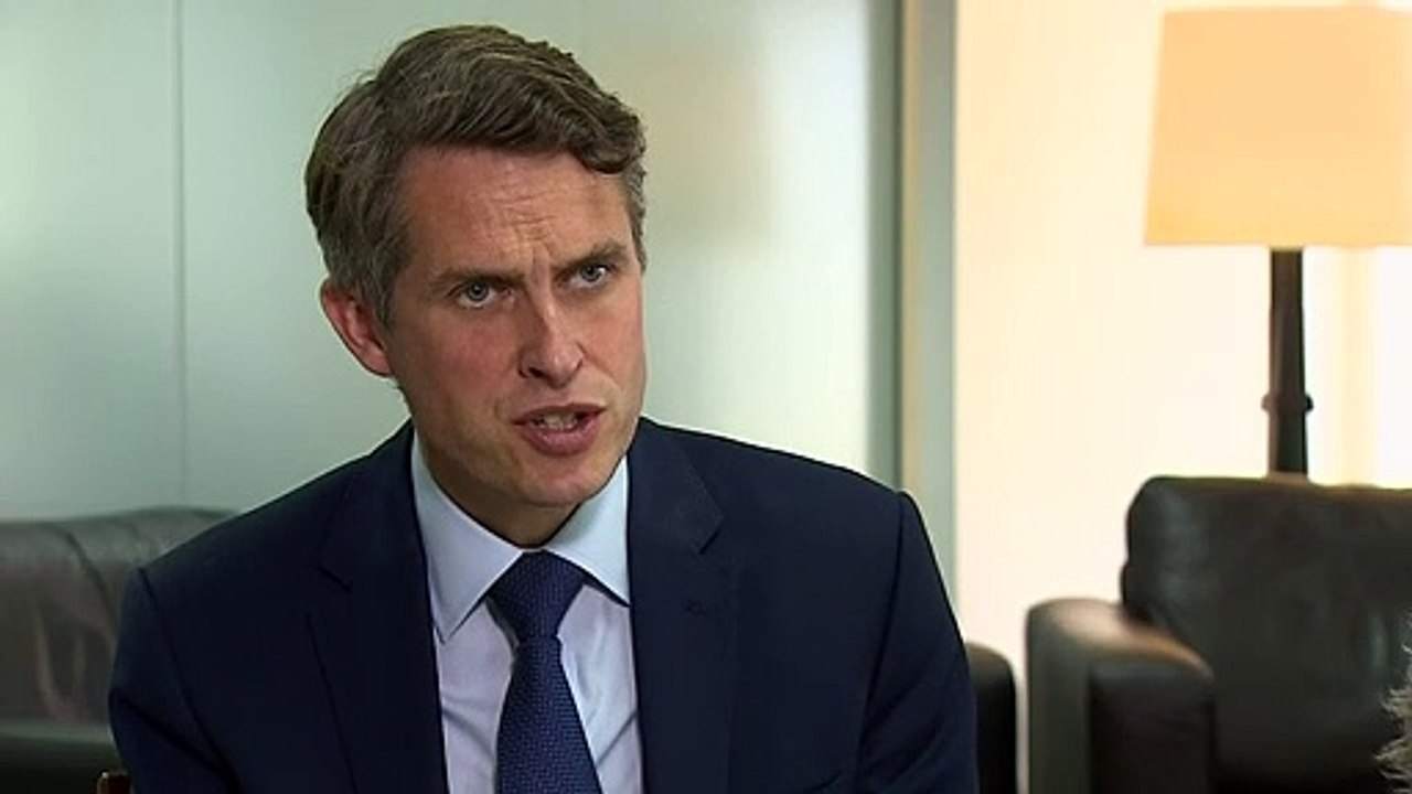 Williamson announces government U-turn over A-level results
