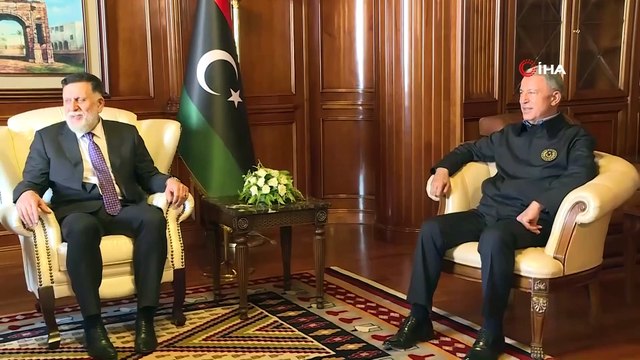 Milli Savunma Bakanı Akar, Millî Mutabakat Hükümeti Başkanlık Konseyi Başkanı Fayiz Es-Serrac ile bir araya geldi