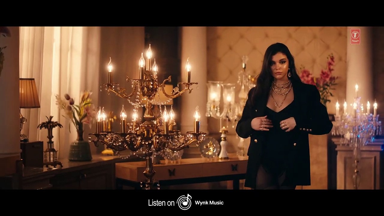 Billo Tu Agg Official Video _ Singhsta Feat. Yo Yo Honey Singh _  Bhushan Kumar _ Mihir Gulati ( 720 X 1280 )