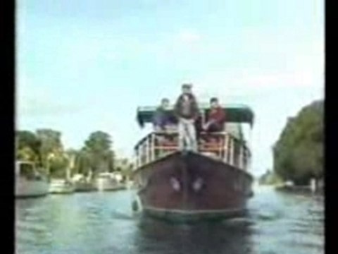 Angelic Upstarts - Solidarity - Teledyski Clippor.pl