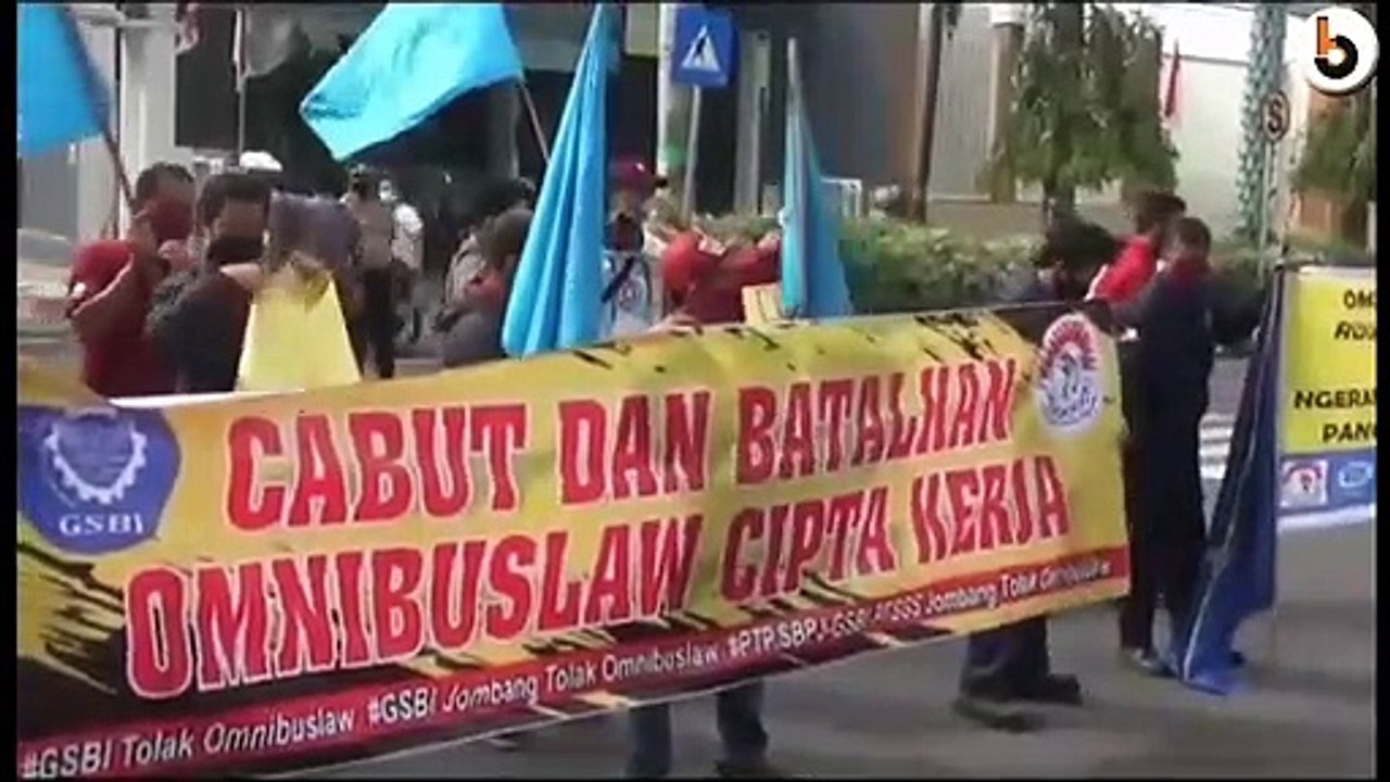 TOLAK OMNIBIS LAW, BUTUH JOMBANG DEMO DPRD