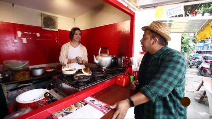 Sensasi Makan Mi di Cici Claypot Bandung, Enaknya Nampol