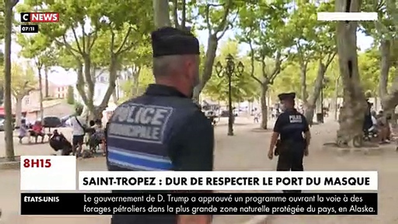 Coronavirus - Reportage à Saint-Tropez où l'économie souffre de la fermeture de plusieurs plages, de restaurants et des discothèques