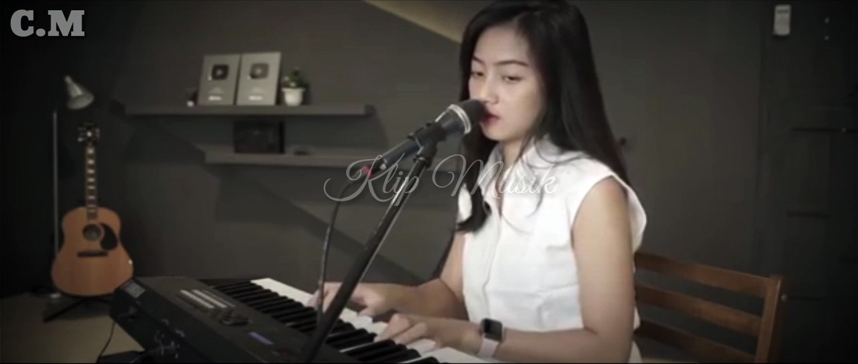 Kau Tercipta Bukan Untukku "Ratih Purwasih"  cover by Mechela Thea