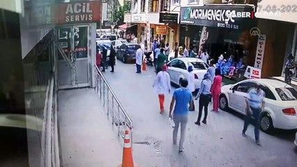 Hastanede dehşet! Demir sopalarla saldırdılar