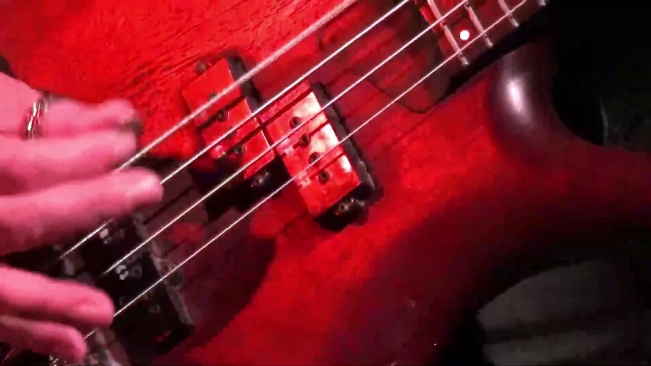 83)Music.  Guitar Bass.  Believe It. Jingle Punks. Dance et électro.  Dramatique