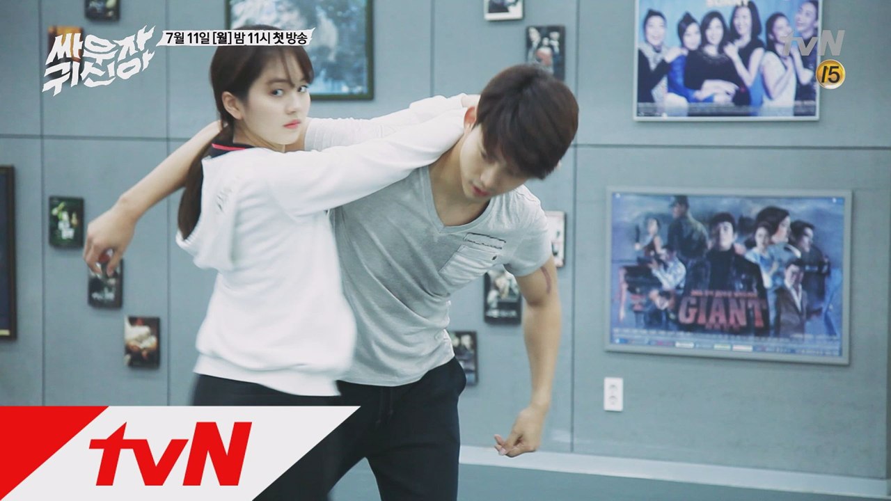 [단독] [쌩얼주의] 옥택연-김소현 합이 짝짝 맞는 무술연습 현장!
