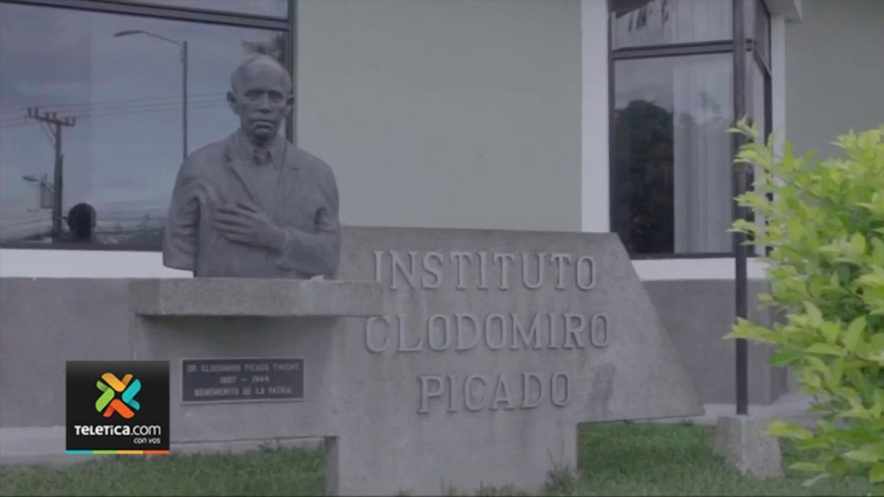 tn7-clodomiro-picado-recibira-donacion-medio-mi...