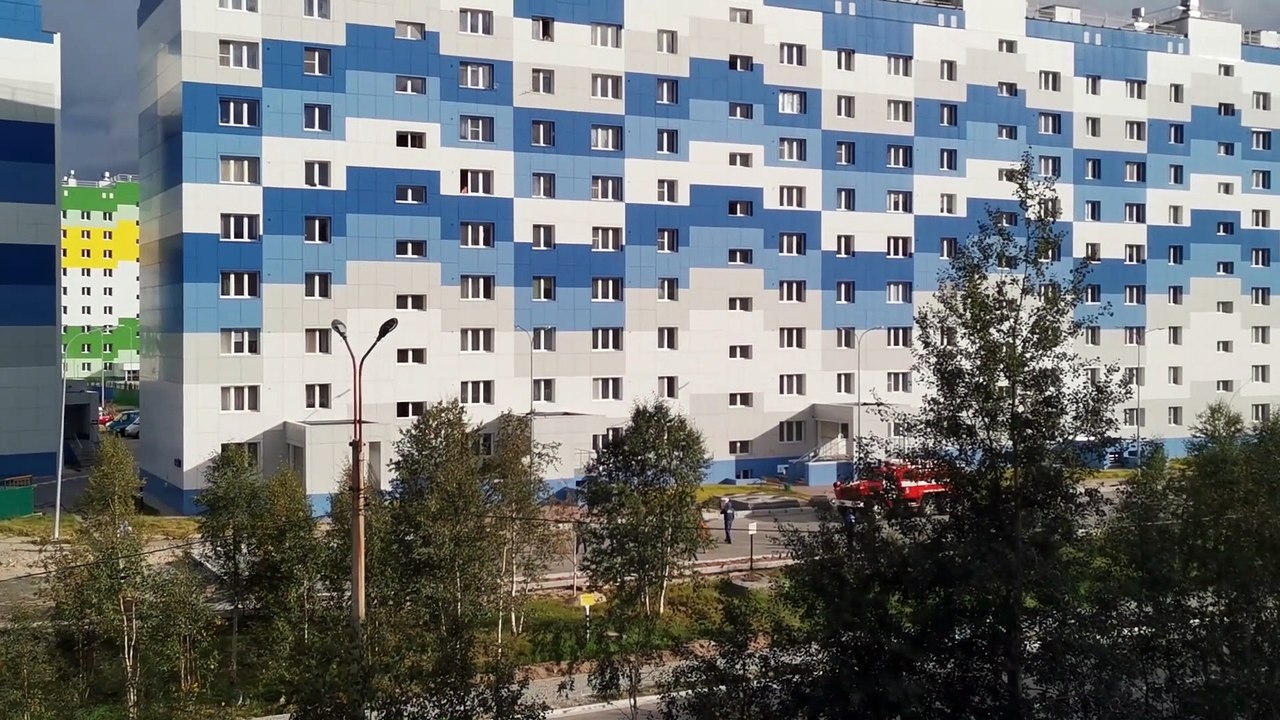 Rescuers Save Child from Falling from Open Window