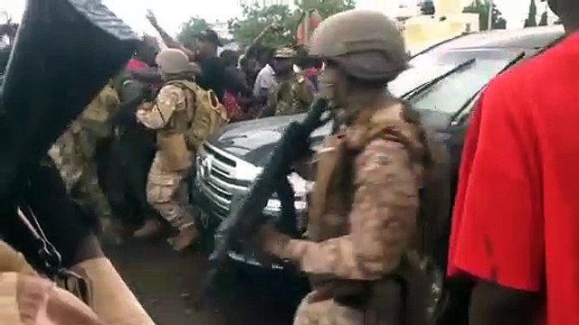 Mali: Voici les vidéos de l'Arrestation de Ibrahim Boubacar Keita 3eme partie - doingbuzz.com