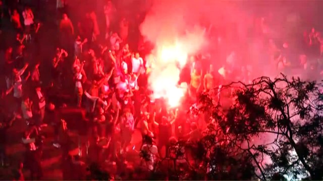 Les abords du Parc des Princes sont en feu - Foot - C1 - PSG