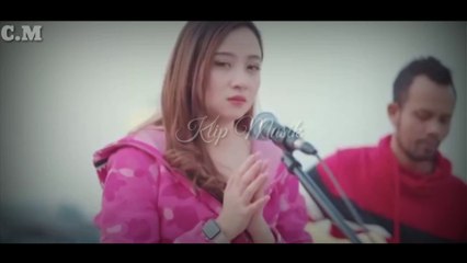 Seberkas Sinar (Nike Ardila)  cover by Meisita Lomania