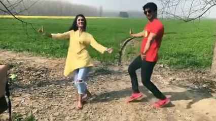 Sushant Singh Rajput Dancing With His Niece In A Farm