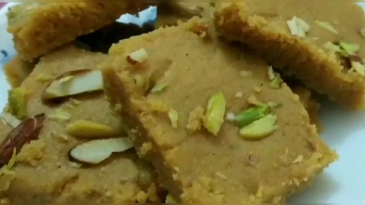 Besan Ki Barfi, Besan Ki Burfi Recipe, Beasn Barfi,