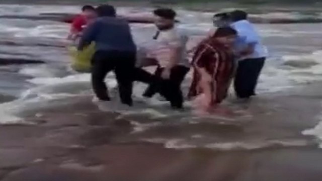 Family went to picnic, saved from drowning