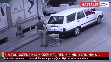 سوري يسقط أرضا لحظة سيره نتيجة تعرضه لأزمى قلبية مفاجئة بإسطنبول