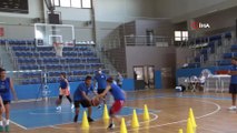 İşitme engelli Çağla, Kadınlar Basketbol Süper Ligi'nde bir ilki gerçekleştirecek