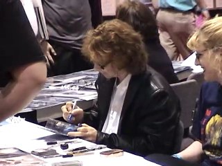 MegaCon 2001: Autograph Area