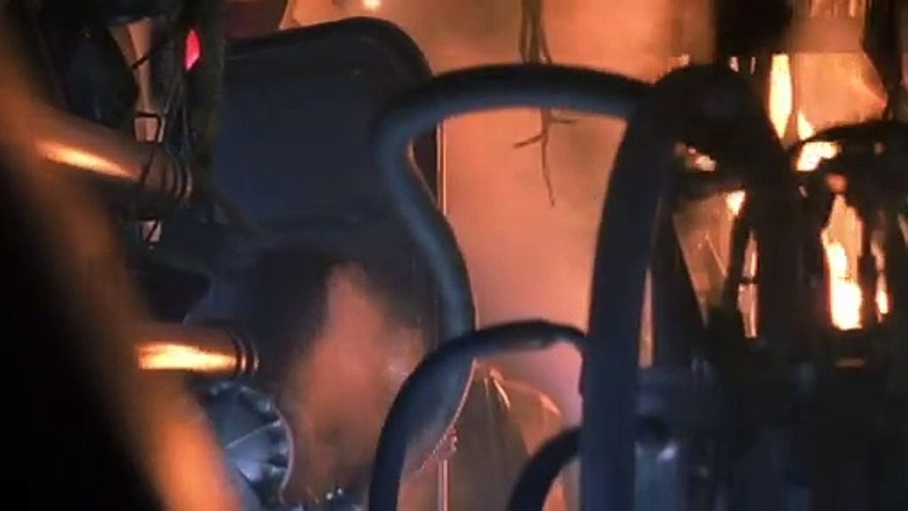 James Bond TOMORROW NEVER DIES movie Clip - Carver's death