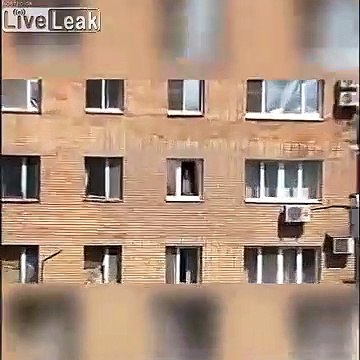 Le zoom de sa caméra est impressionnant